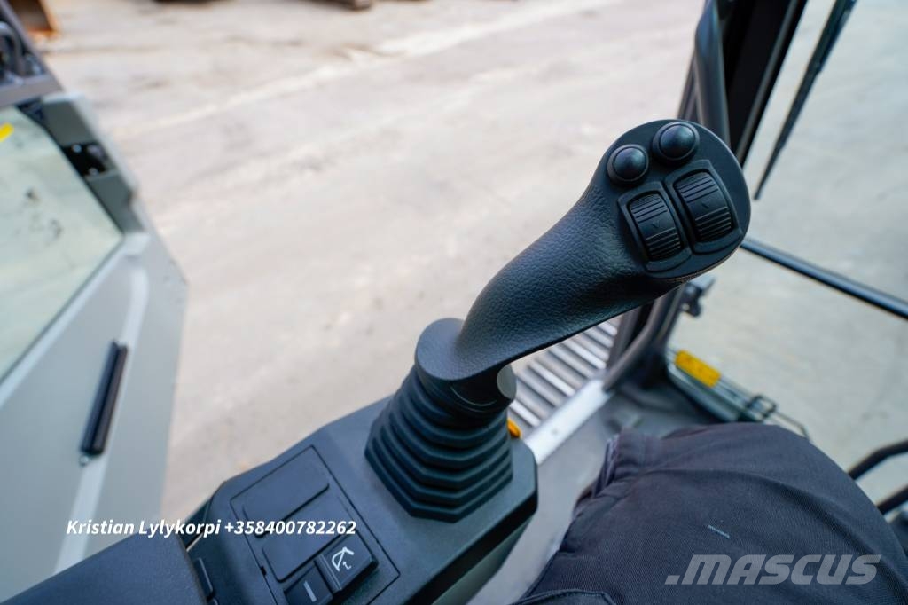 Volvo EC230FL UUSI AJAMATON Telakaivukoneet