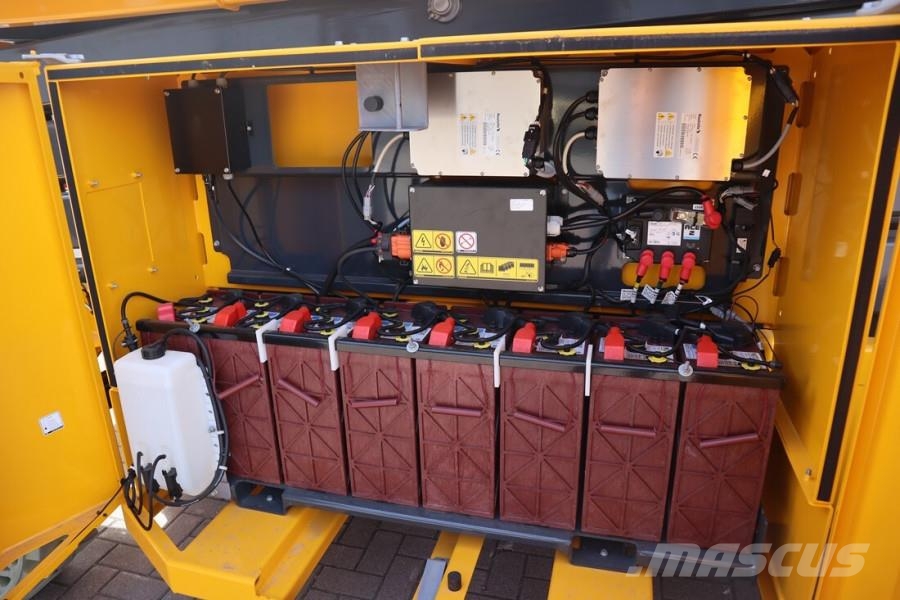 Haulotte HS15EPRO Valid Inspection, Full Electric 4x4 Driv Saksilavat