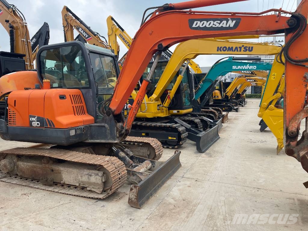 Doosan DX 60 小型挖掘机