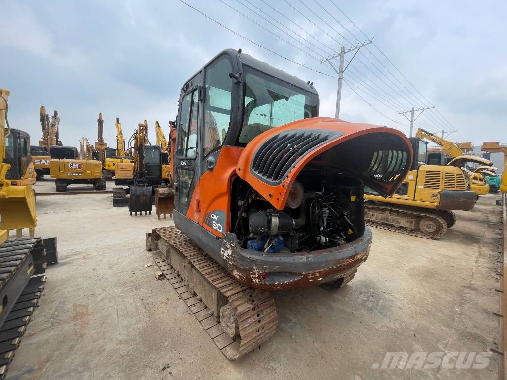 Doosan DX 60 小型挖掘机
