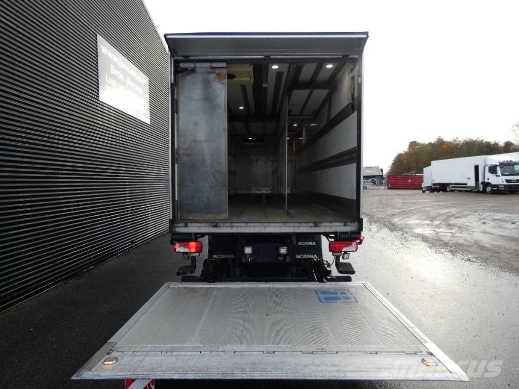 Scania P 320 Camiones con temperatura controlada
