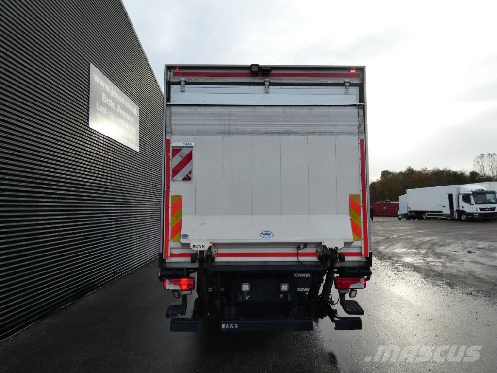 Scania P 320 Camiones con temperatura controlada