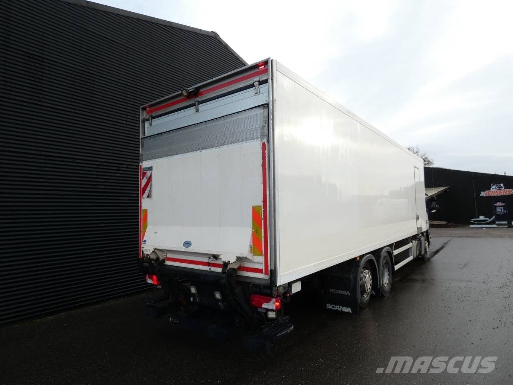 Scania P 320 Camiones con temperatura controlada