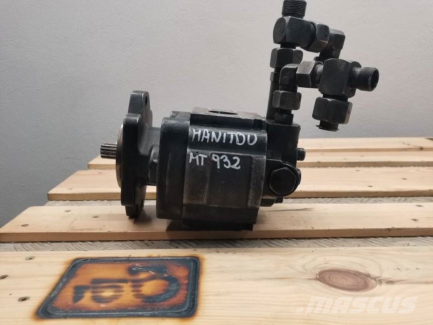 Manitou MT 932 {Casappa 03580501} hydraulic pump Hidraulika