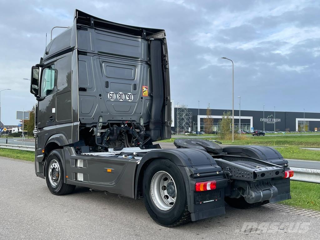 Mercedes-Benz ACTROS 1853 LS 4X2 Prime Movers