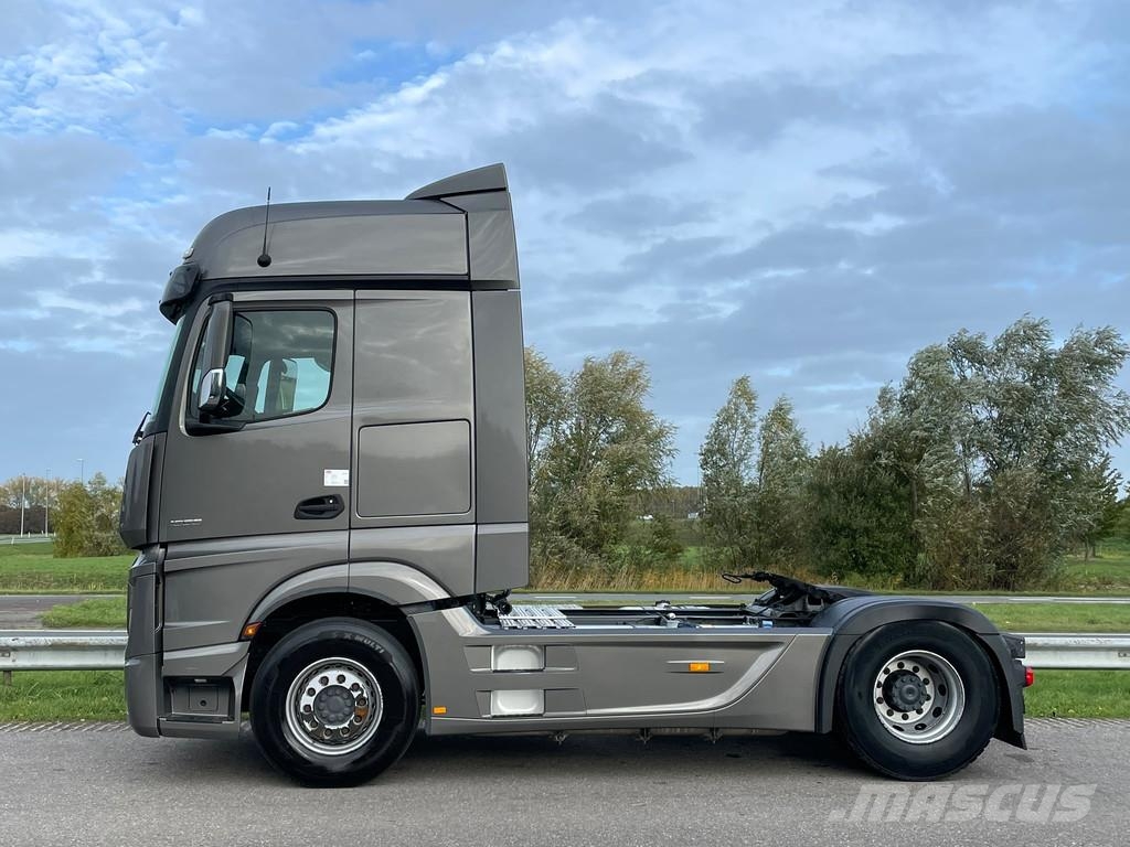 Mercedes-Benz ACTROS 1853 LS 4X2 Prime Movers