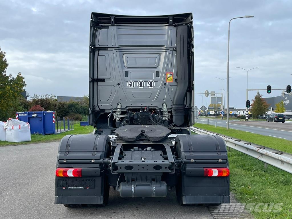 Mercedes-Benz ACTROS 1853 LS 4X2 Prime Movers
