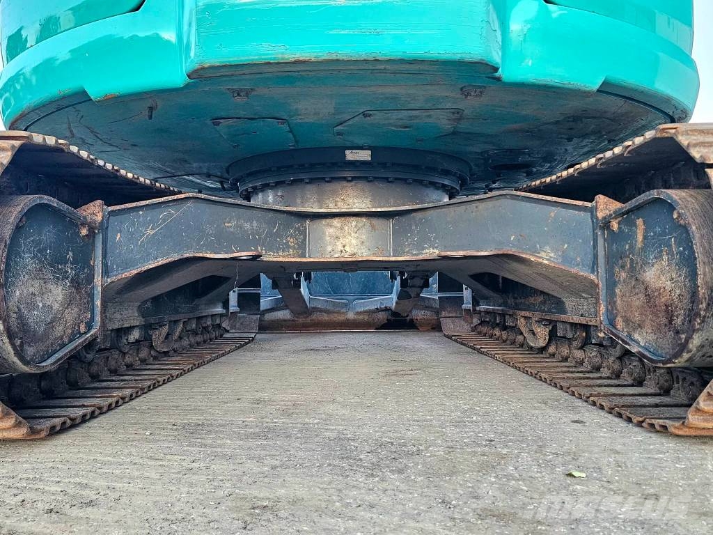 Kobelco SK 140 SRLC-5 Beltegraver