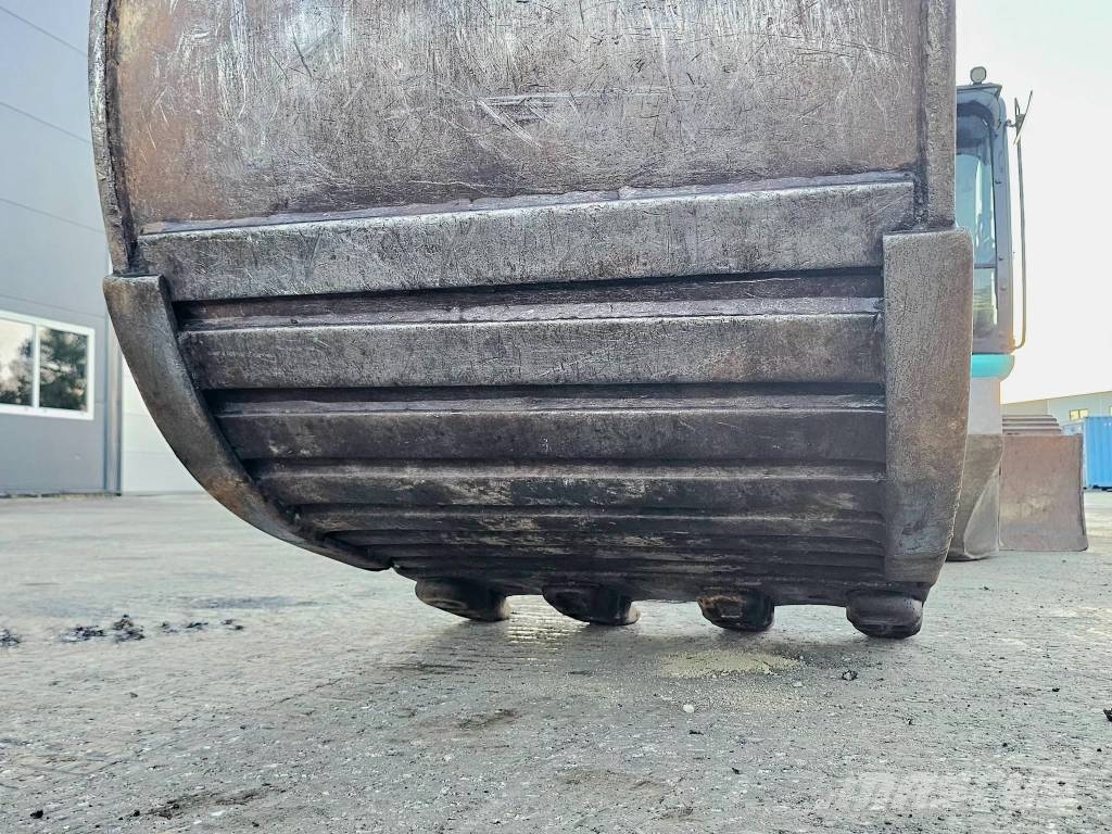 Kobelco SK 140 SRLC-5 Beltegraver