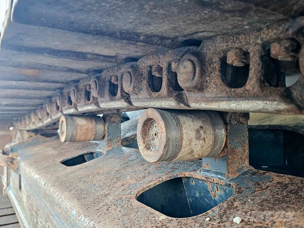 Kobelco SK 140 SRLC-5 Beltegraver