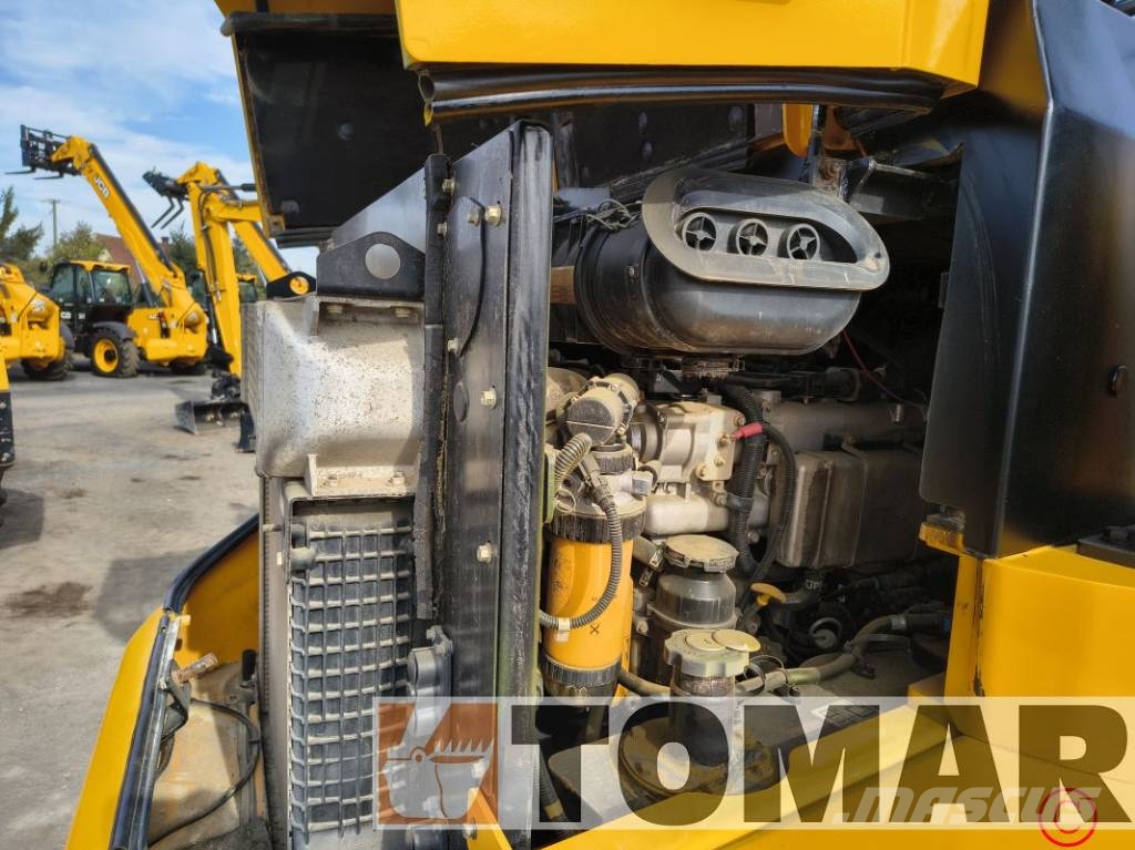 JCB 9FT 翻斗车\公路型自卸车