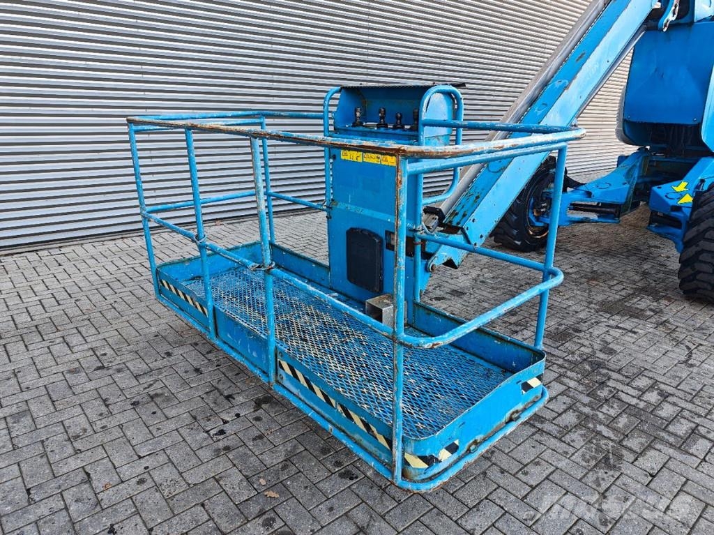 Genie Z-135 Teleskopiniai keltuvai