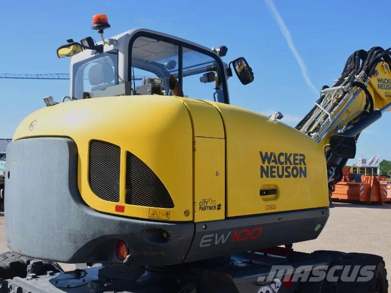 Wacker Neuson EW100 wheel-excavator Model E06-06 Midigraafmachines 7t - 12t