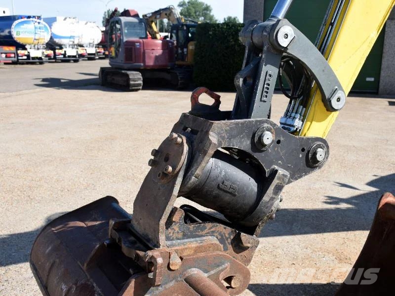 Wacker Neuson EW100 wheel-excavator Model E06-06 Midikaivukoneet 7t - 12t