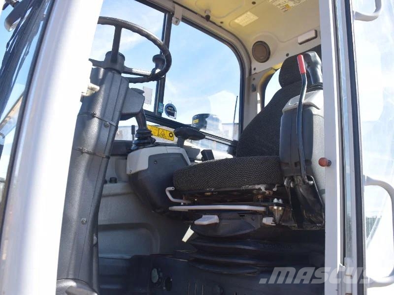 Wacker Neuson EW100 wheel-excavator Model E06-06 Midikaivukoneet 7t - 12t