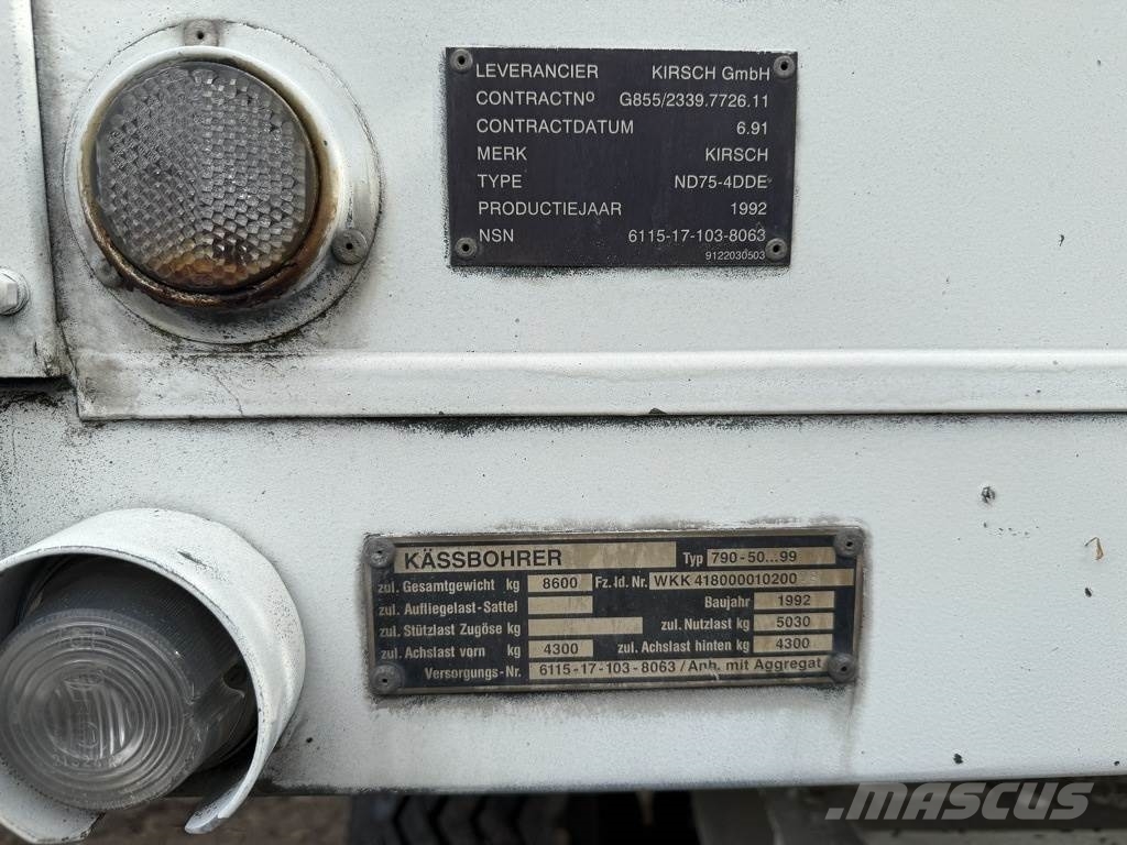 Kässbohrer 6 meter landbouw wagen Voiture
