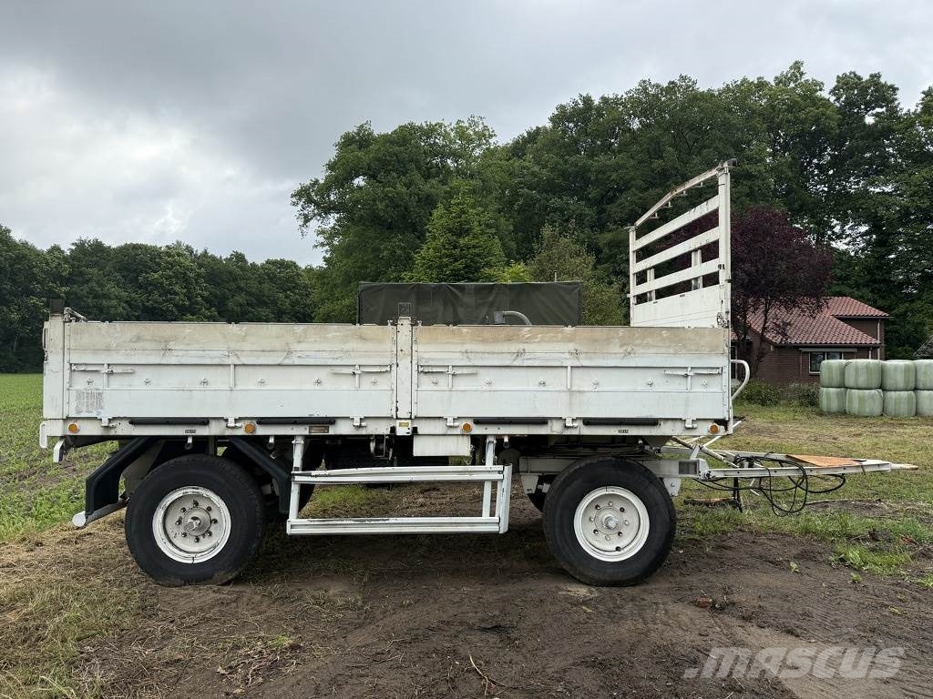Kässbohrer 6 meter landbouw wagen Voiture