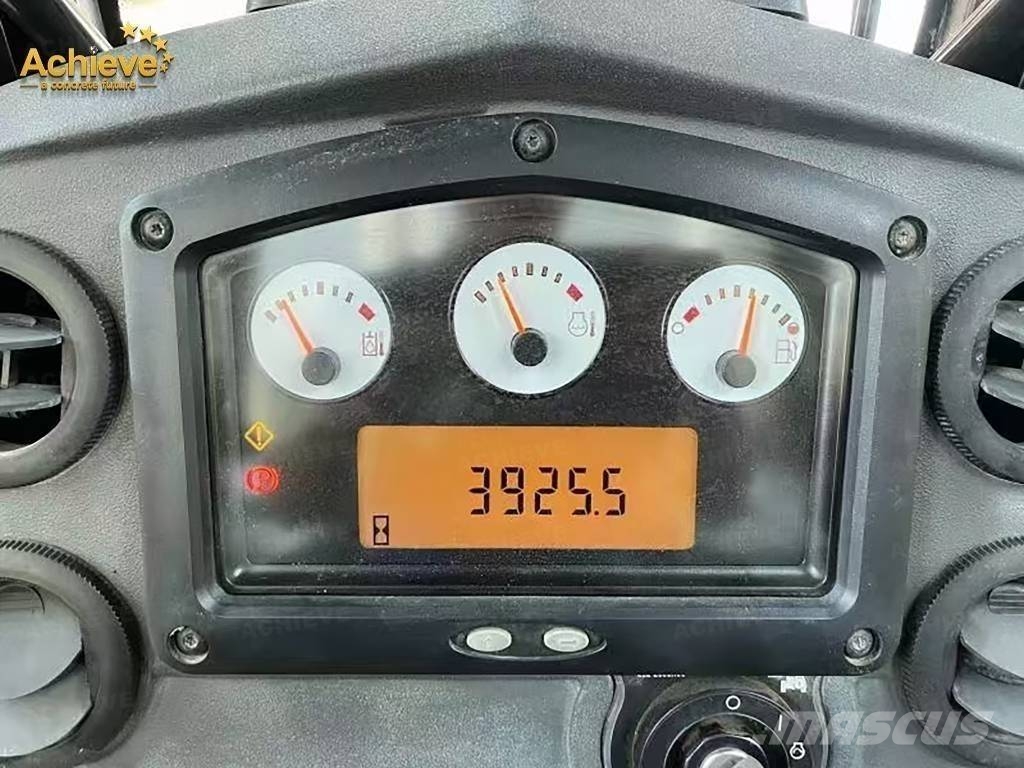 CAT D 3 Pásové dozéry
