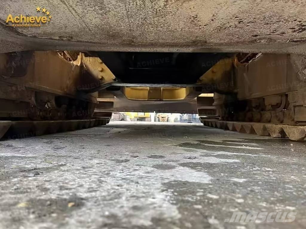 CAT D 3 Pásové dozéry