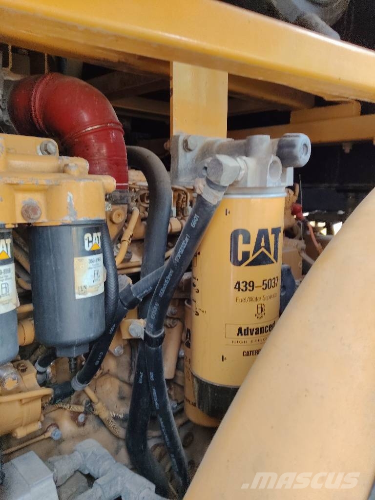 CAT 950 GC 1000 units loaders in stock Carregadeiras de rodas
