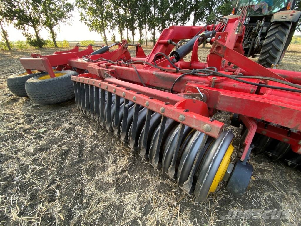 Väderstad Carrier 820 Tárcsás boronák