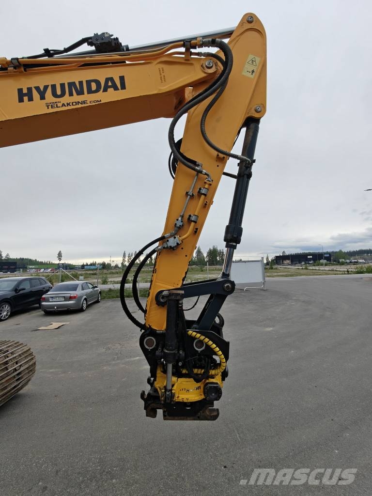 Hyundai HX180L Bageri guseničari