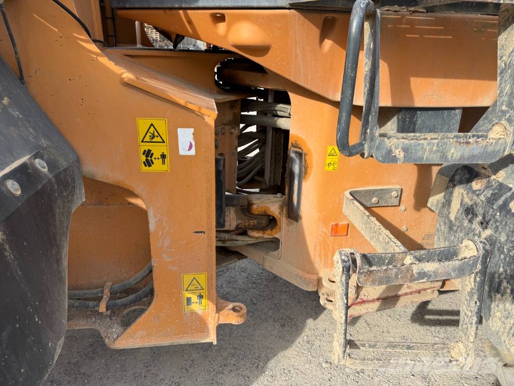 CASE 821C Radlader Klima Zentralschmierung Φορτωτές με λάστιχα (Τροχοφόροι)