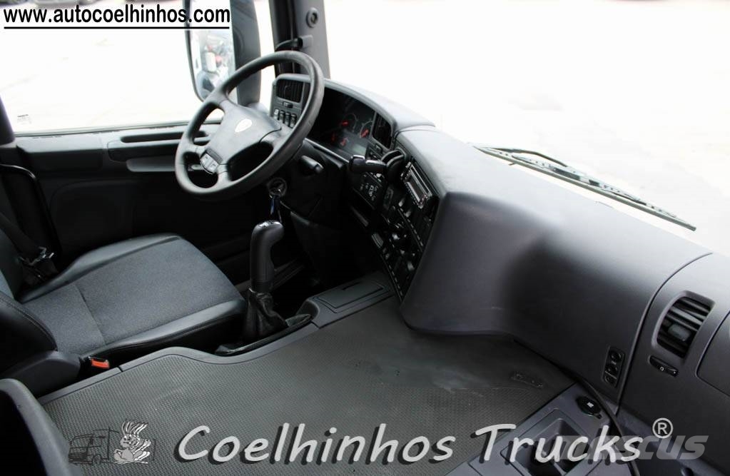 Scania P 420 Retarder 8x2 Kamioni-šasije