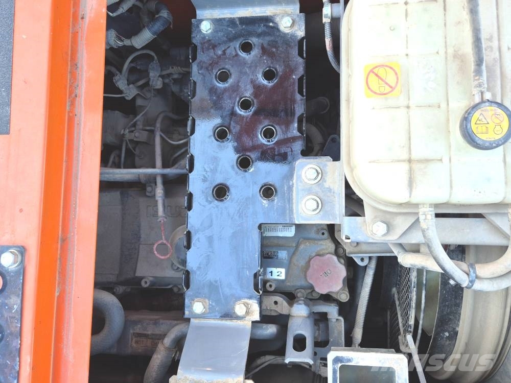 Hitachi ZX 225 USLC-6 Telakaivukoneet