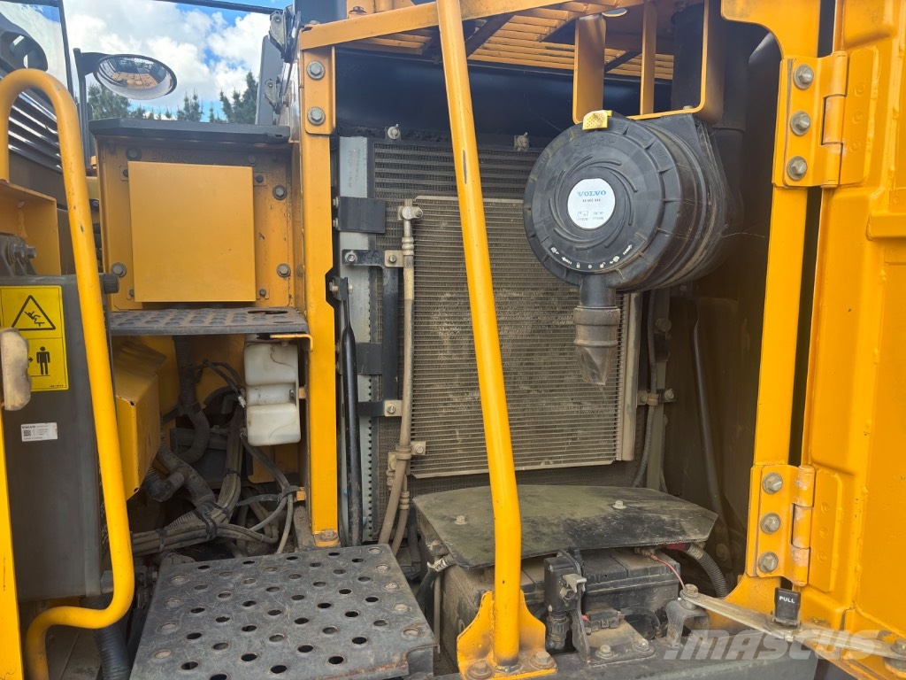 Volvo EC 140 Escavadeiras de esteiras