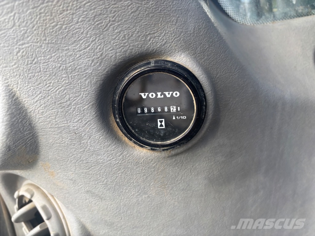 Volvo EC 140 Escavadeiras de esteiras