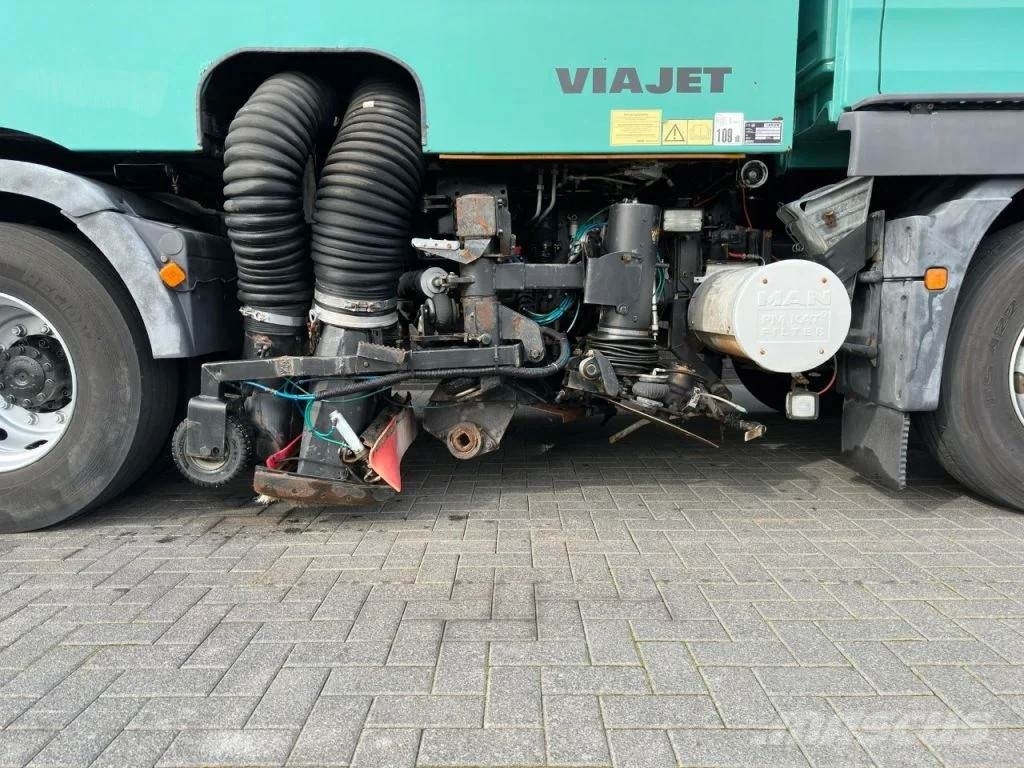 MAN TGM 18.240 4X2 + FAUN VIAJET 6R/HS SWEEPING TRUCK/ Kamioni za čišćenje ulica