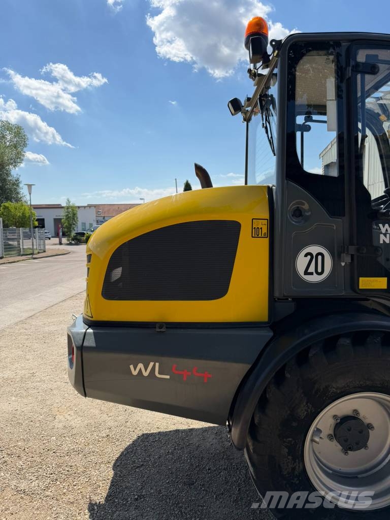 Wacker Neuson WL 44 Колесни товарачи