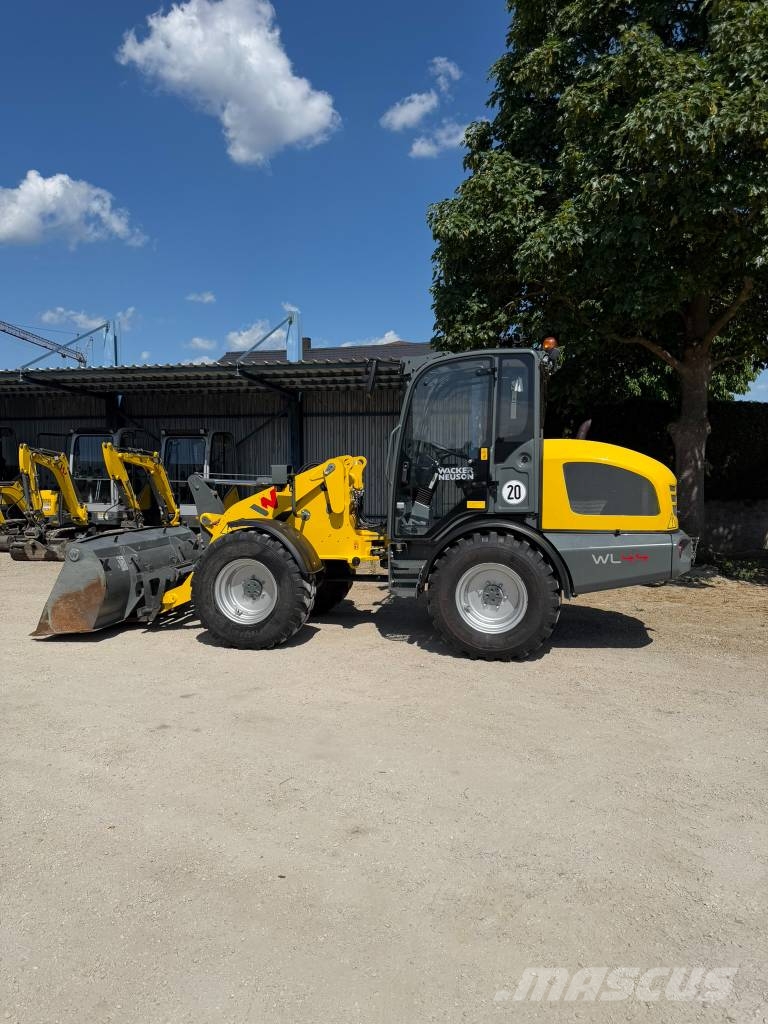 Wacker Neuson WL 44 Колесни товарачи