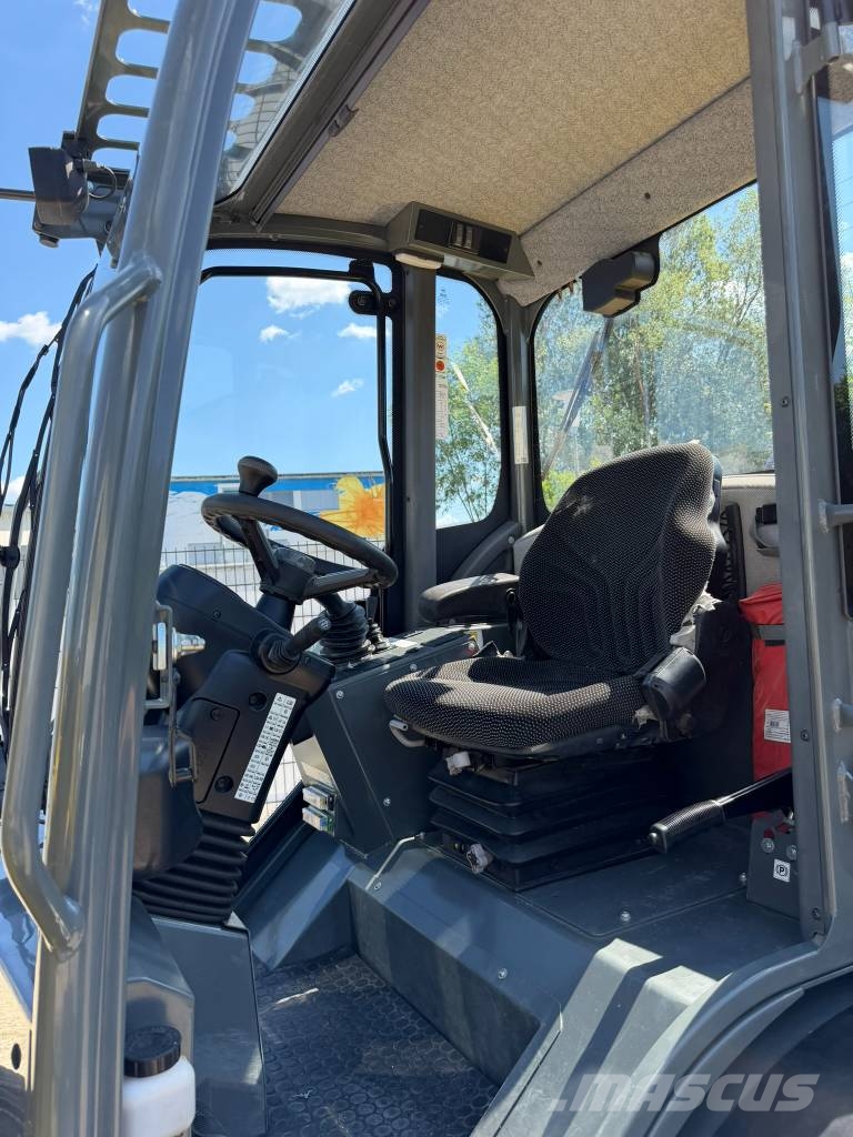 Wacker Neuson WL 44 Колесни товарачи