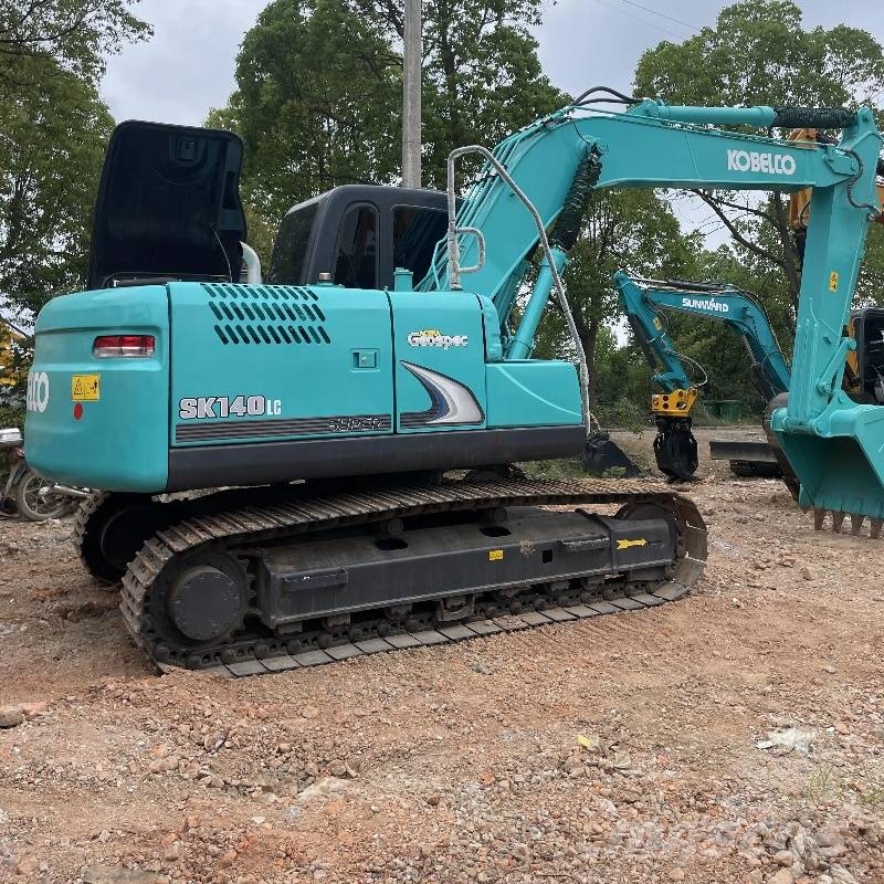 Kobelco SK 140 Гусеничные экскаваторы