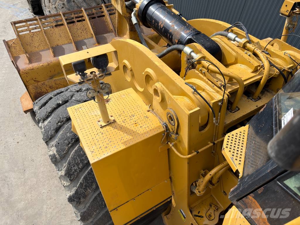 CAT 990H Φορτωτές με λάστιχα (Τροχοφόροι)