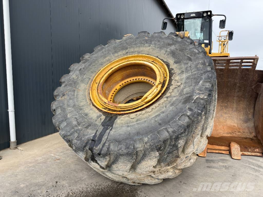 CAT 990H Φορτωτές με λάστιχα (Τροχοφόροι)
