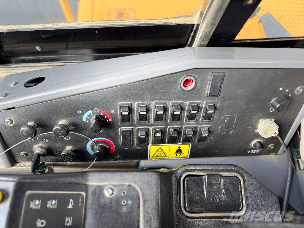 CAT 990H Φορτωτές με λάστιχα (Τροχοφόροι)
