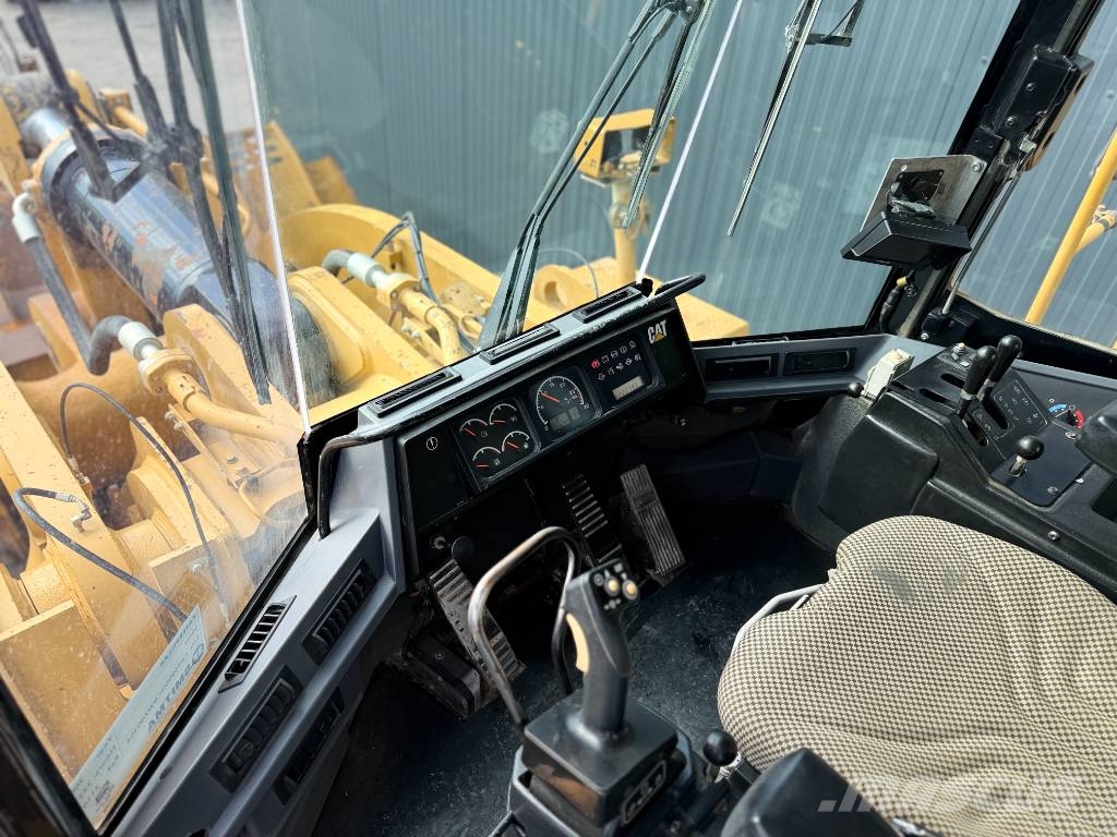 CAT 990H Φορτωτές με λάστιχα (Τροχοφόροι)