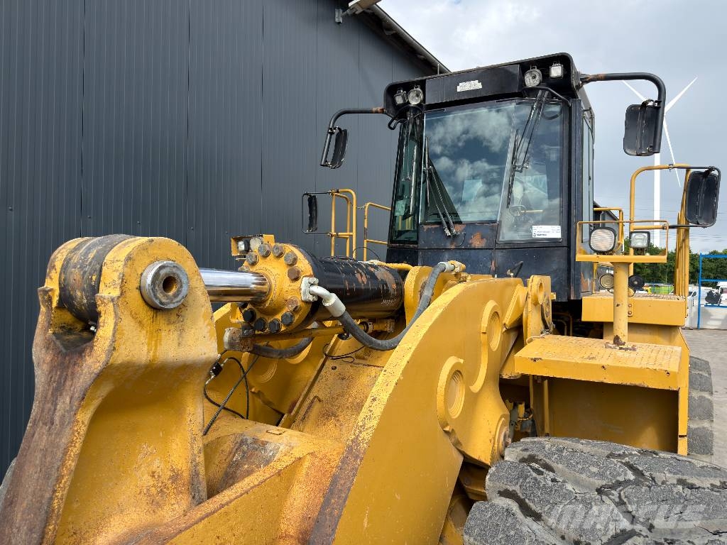 CAT 990H Φορτωτές με λάστιχα (Τροχοφόροι)