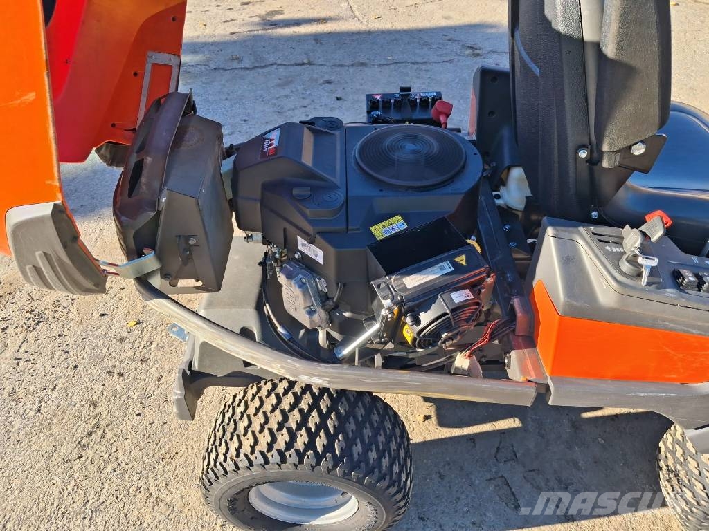 Husqvarna R420TSX AWD ركوب الحشائش