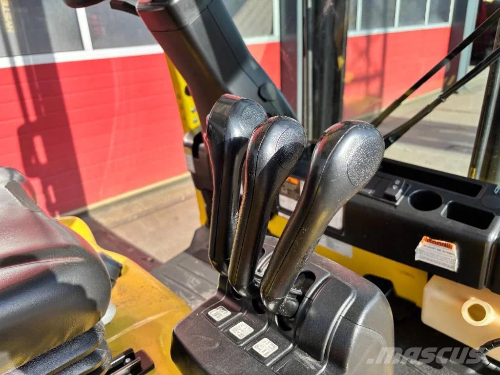 Hyster J2.5 XN 2500kg E- heftruck triplo Electric forklifts