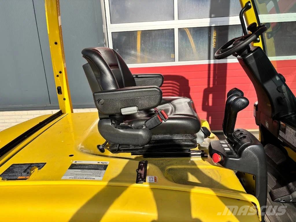 Hyster J2.5 XN 2500kg E- heftruck triplo Electric forklifts