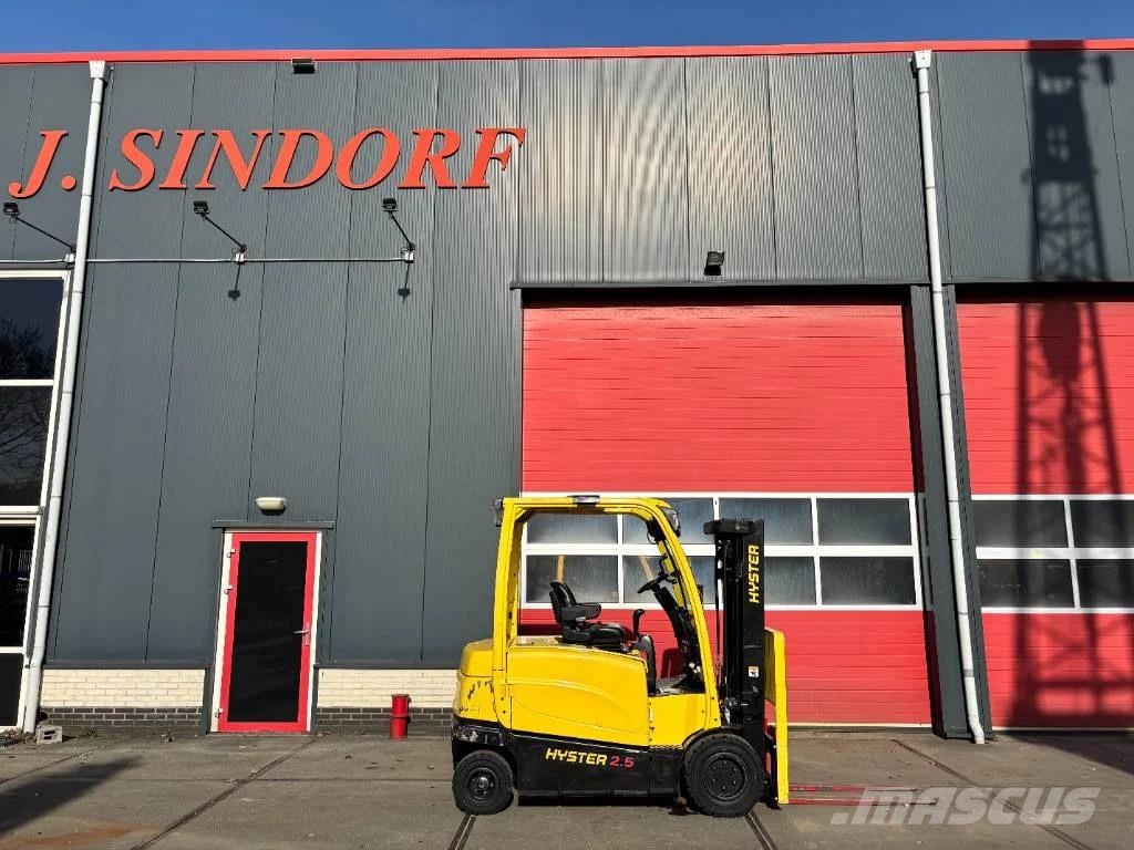 Hyster J2.5 XN 2500kg E- heftruck triplo Electric forklifts