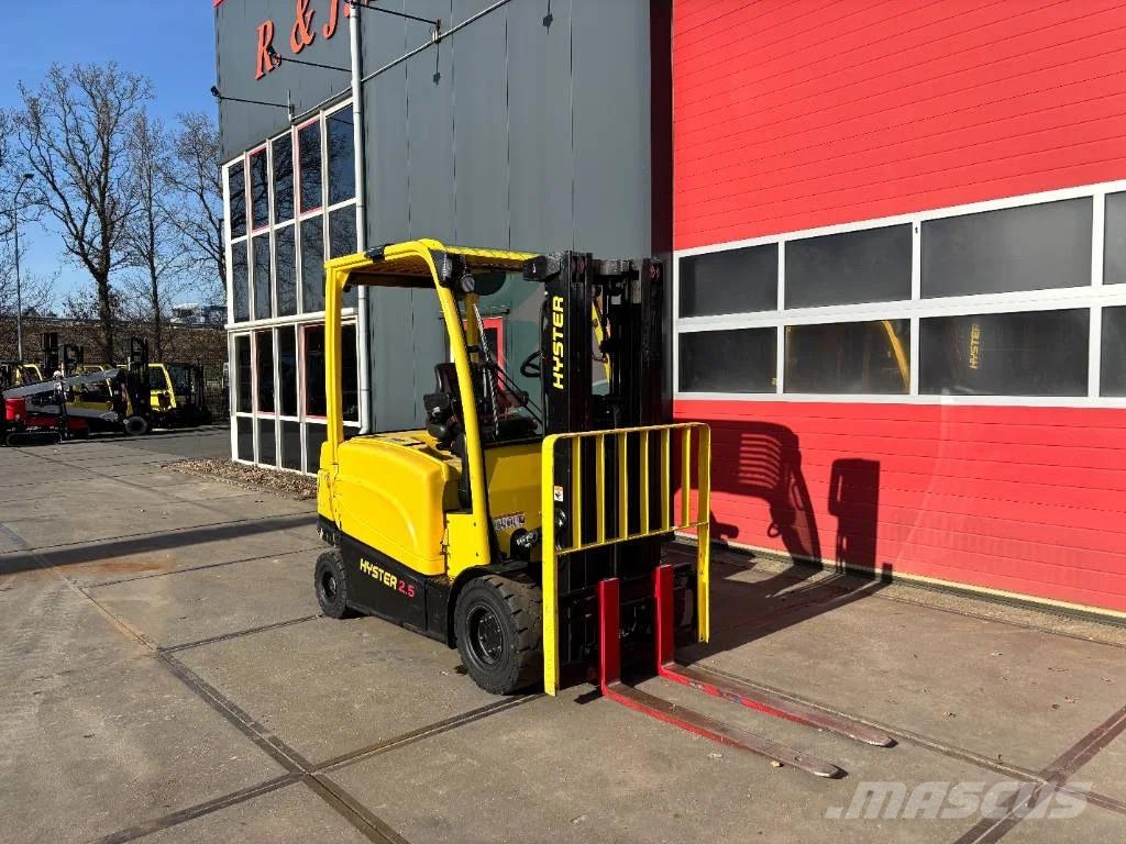 Hyster J2.5 XN 2500kg E- heftruck triplo Electric forklifts