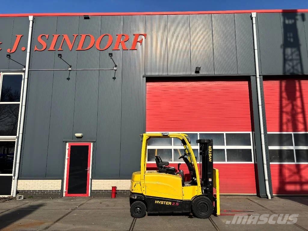 Hyster J2.5 XN 2500kg E- heftruck triplo Electric forklifts