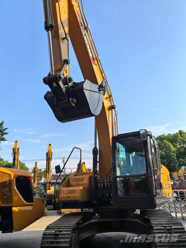 XCMG XE 200 GA Vikšriniai ekskavatoriai