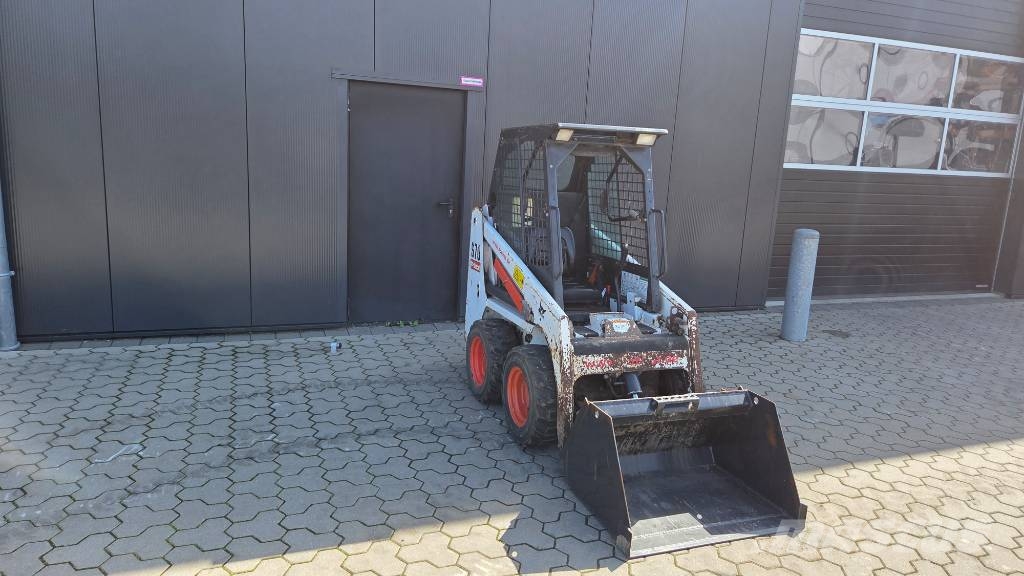 Bobcat S 70 Kompaktrakodók