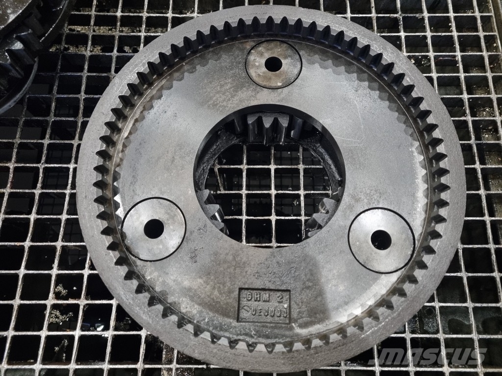CAT 330 BL FINAL DRIVE Коробка передач